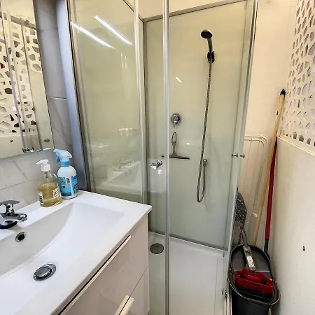 St Louis Mansarde Atypique Climatise Apartmán Sète